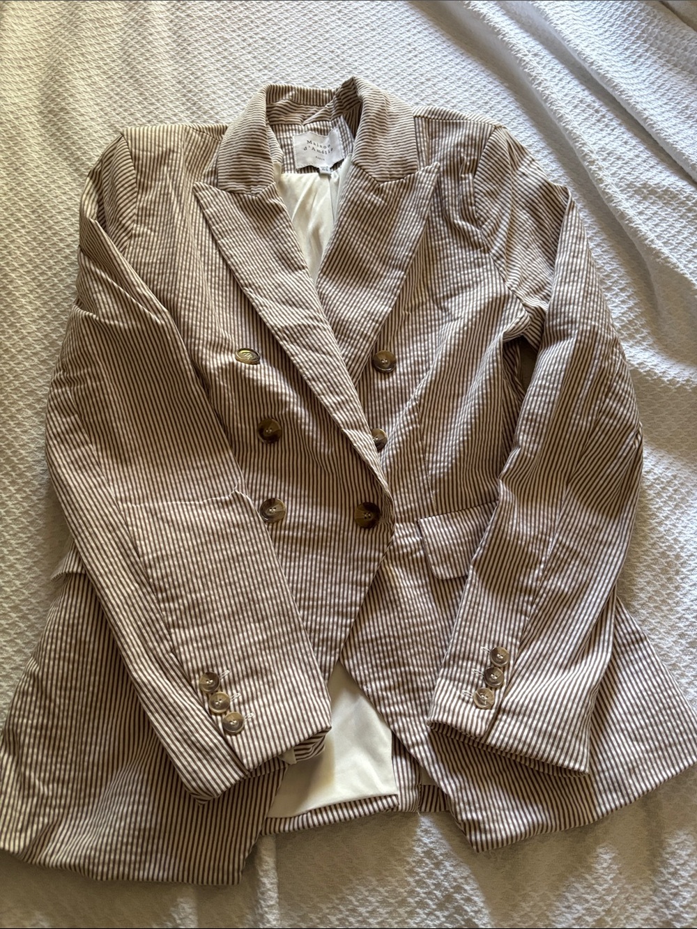 Women’s brown seer sucker blazer